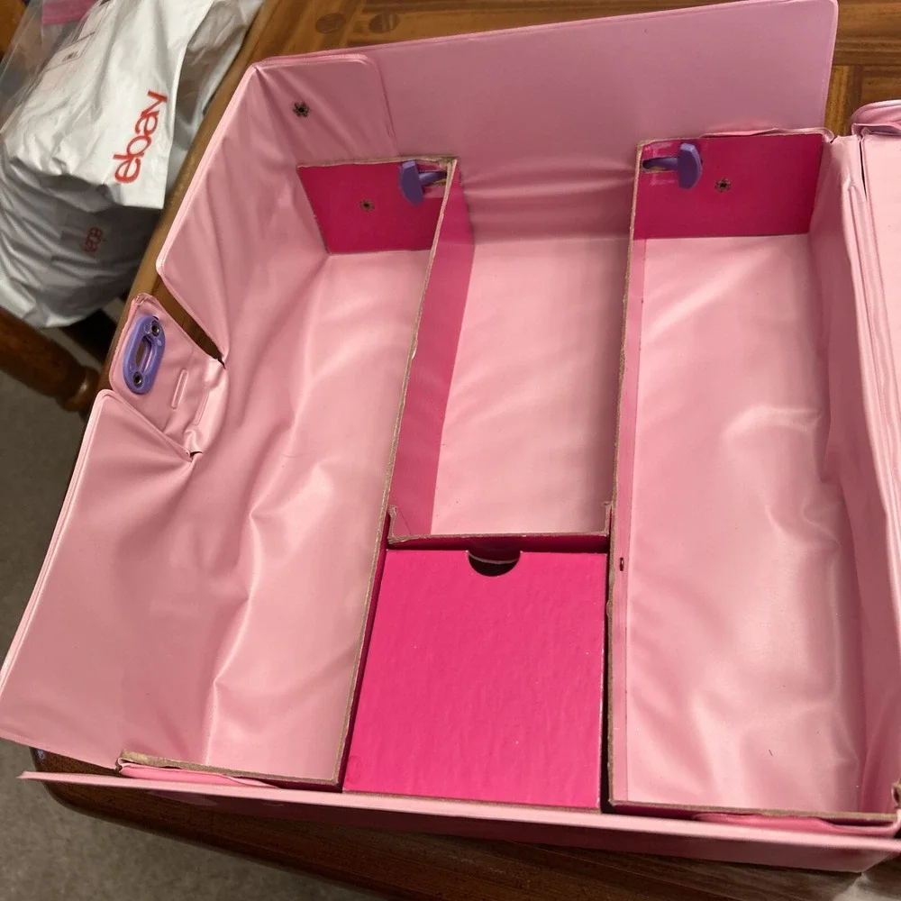 Barbie Large Pink Fashion Doll Carrying Case‎ or Trunk Nice Shape Vintage Soft